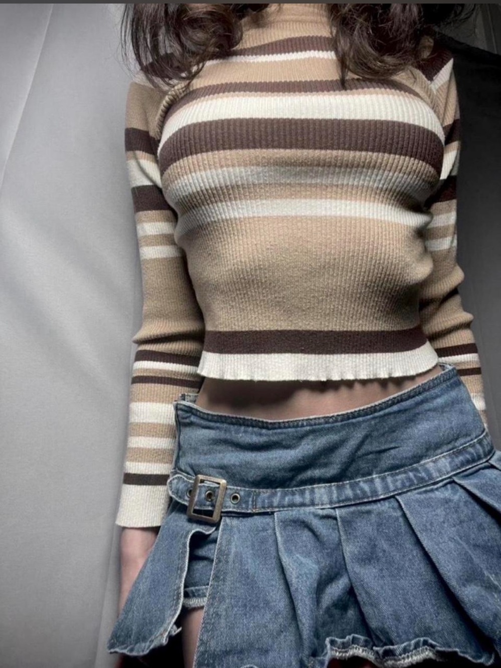 Ribbed Striped Long-Sleeve Crop Top in Brown & Cream